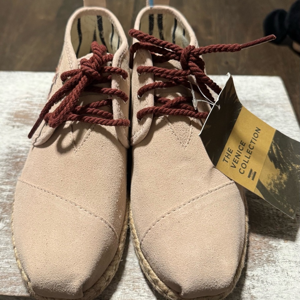 Toms Bota Floral Embroidery Suede Rope Sole Blush Pink Bootie Boots 6